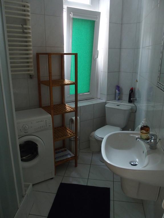 Appartement Refined Flat In Jezyce District à Poznań Extérieur photo