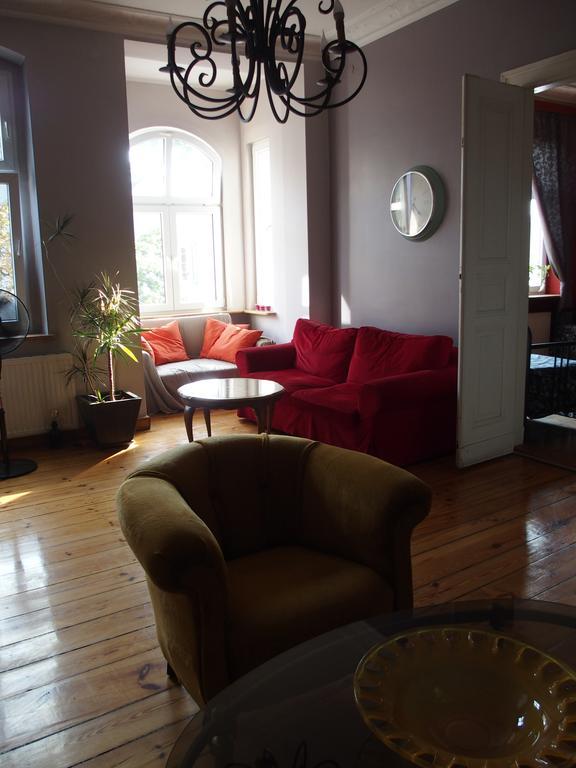 Appartement Refined Flat In Jezyce District à Poznań Extérieur photo