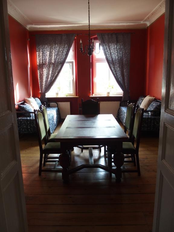 Appartement Refined Flat In Jezyce District à Poznań Extérieur photo