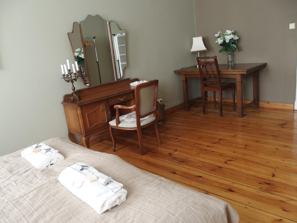 Appartement Refined Flat In Jezyce District à Poznań Extérieur photo