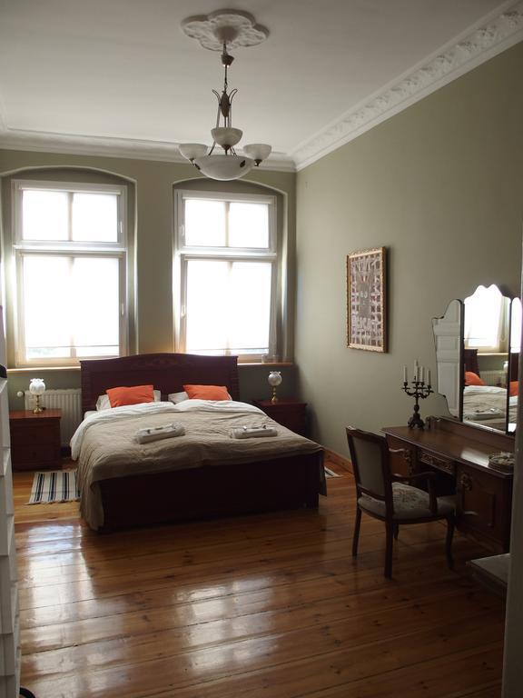 Appartement Refined Flat In Jezyce District à Poznań Extérieur photo